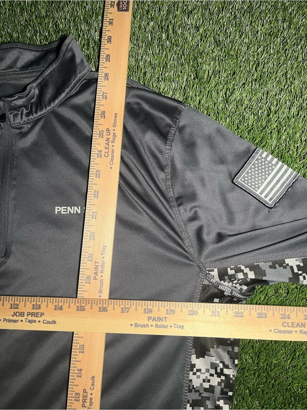 Men’s XL Penn State Grey Camp Quarter-Zip Performance Pullover - Picture 6 of 6